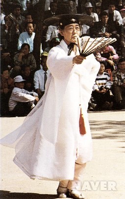 김진홍(한량춤)