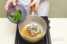 꽈리고추멸치볶음 요리과정